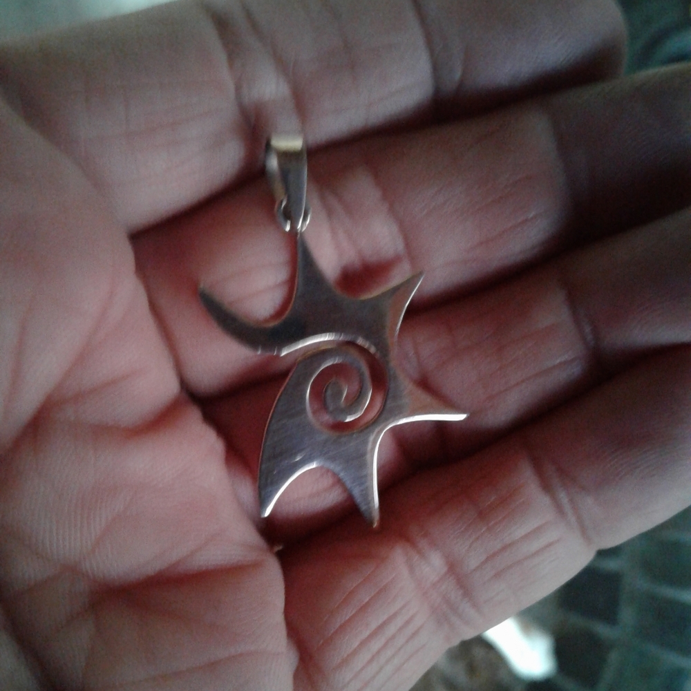 Sterling silver SUN PENDANT - Picture 10 of 12